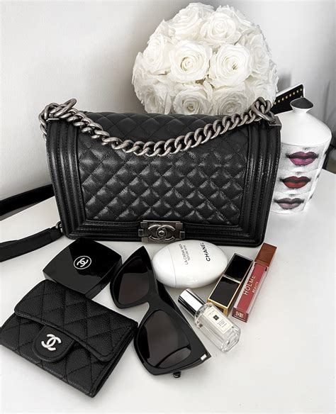 chanel boy bag interior|Chanel boyfriend bag.